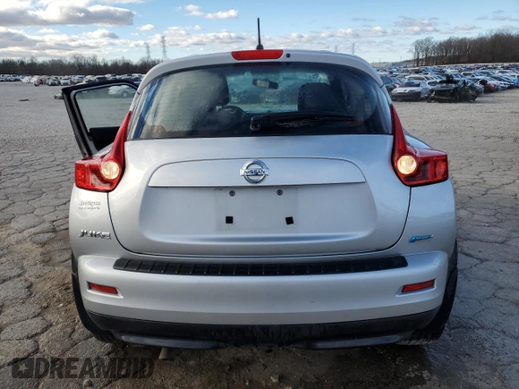 2014 Nissan Juke Nismo with VIN JN8AF5MR7ET357758, listed as a Copart auction lot 86911334 with 185,939 mi miles and Salvage Title. Bid and sale history available at DreamBid. Image 6.