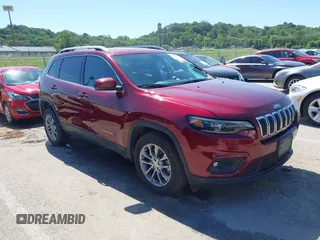 2019 Jeep Cherokee Latitude Plus z VIN 1C4PJLLB3KD435049, wystawiony jako IAAI lot #42324586 z przebiegiem 39 670 mil mil oraz . Historia ofert i sprzedaży dostępna na DreamBid. Obrazek 1.