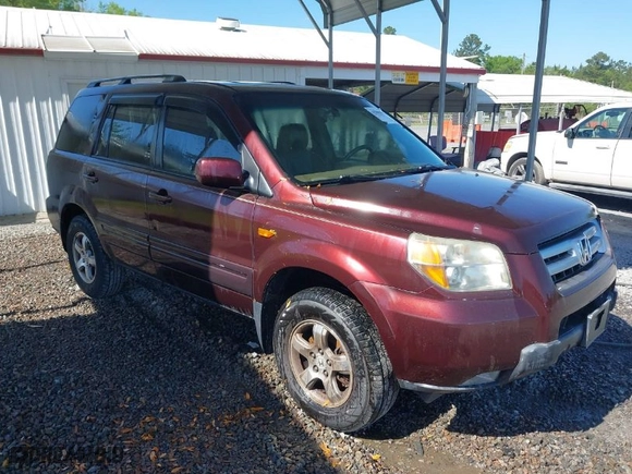 2008 Honda Pilot EX-L with VIN 5FNYF28598B011282, listed as a IAAI auction lot 42000822 with 229,046 mi miles. Bid and sale history available at carsss.com. Image 1.