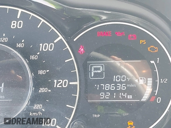 2015 Nissan Note SV with VIN 3N1CE2CP6FL443920, listed as a IAAI auction lot 41950278 with 178,636 mi miles and . Bid and sale history available at DreamBid. Image 16.