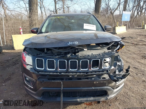 2020 Jeep Compass Altitude with VIN 3C4NJCBB0LT247013, listed as a IAAI auction lot 41821616 with 50,635 mi miles and . Bid and sale history available at carsss.com. Image 12.
