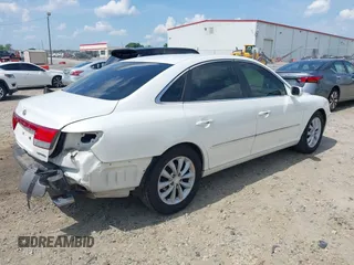 2007 Hyundai Azera SE z VIN KMHFC46F07A176082, wystawiony jako IAAI lot #42163164 z przebiegiem 146 021 mil mil oraz . Historia ofert i sprzedaży dostępna na DreamBid. Obrazek 4.