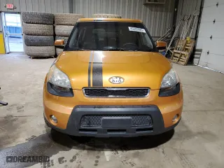 2010 Kia Soul ! with VIN KNDJT2A25A7108467, listed as a Copart auction lot 45393985 with 0 mi miles and Salvage Title. Bid and sale history available at carsss.com. Image 5.