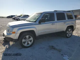 2014 Jeep Patriot Latitude z VIN 1C4NJPFA8ED529269, wystawiony jako Copart lot #55788305 z przebiegiem 160 622 mil mil oraz Czysty tytuł • Clean title. Historia ofert i sprzedaży dostępna na DreamBid. Obrazek 1.