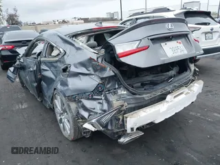 2015 Lexus RC 350 F Sport z VIN JTHHE5BC8F5000878, wystawiony jako IAAI lot #42010143 z przebiegiem Nie podano mil oraz . Historia ofert i sprzedaży dostępna na DreamBid. Obrazek 3.