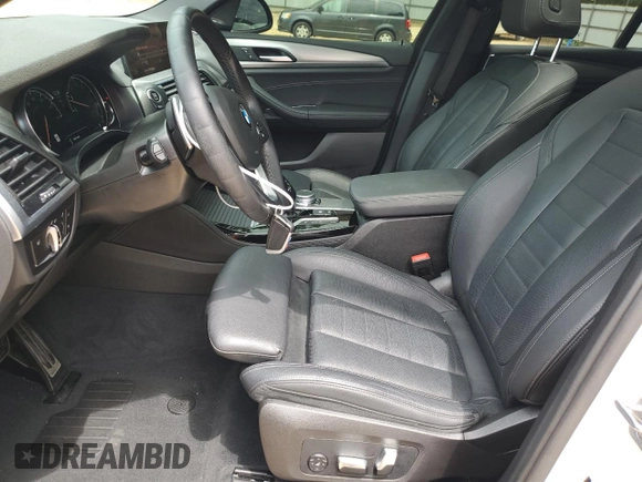 2019 BMW X4 xDrive30i with VIN 5UXUJ3C52KLG54573, listed as a Copart auction lot 53643064 with 32,670 mi miles and Non Repairable. Bid and sale history available at carsss.com. Image 7.