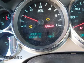 2013 Chevrolet Silverado 1500 LT with VIN 3GCPCSE06DG233909, listed as a IAAI auction lot 41601589 with 328,365 mi miles and . Bid and sale history available at DreamBid. Image 7.