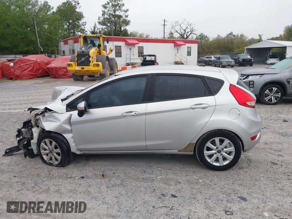 2013 Ford Fiesta SE with VIN 3FADP4EJ6DM107293, listed as a IAAI auction lot 41898229 with 129,694 mi miles. Bid and sale history available at carsss.com. Image 14.