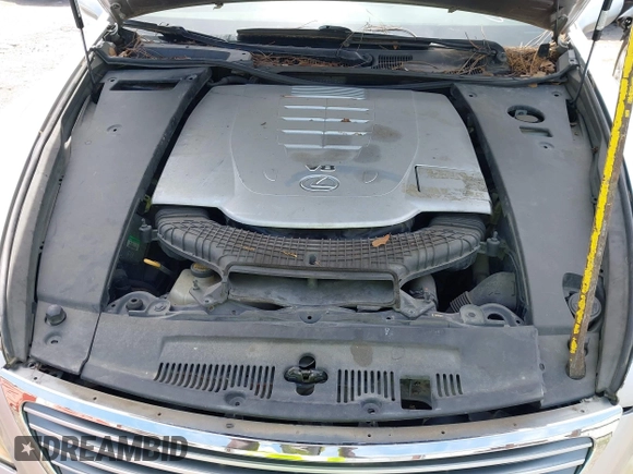 2007 Lexus LS 460 L with VIN JTHGL46F975020154, listed as a IAAI auction lot 42369197 with 136,158 mi miles and . Bid and sale history available at DreamBid. Image 10.