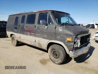 1989 Chevrolet Chevy Van z VIN 1GBEG25K4K7168245, wystawiony jako Copart lot #60162924 z przebiegiem 22 708 mil mil oraz Szkody całkowita. Historia ofert i sprzedaży dostępna na DreamBid. Obrazek 4.