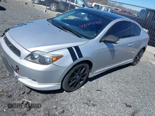 2005 Scion tC with VIN JTKDE177250058672, listed as a IAAI auction lot 41897545 with 194,989 mi miles. Bid and sale history available at carsss.com. Image 17.