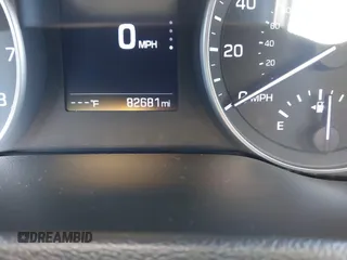 2017 Hyundai Elantra SE z VIN 5NPD84LF4HH151729, wystawiony jako IAAI lot #41840813 z przebiegiem 82 681 mil mil oraz . Historia ofert i sprzedaży dostępna na DreamBid. Obrazek 16.