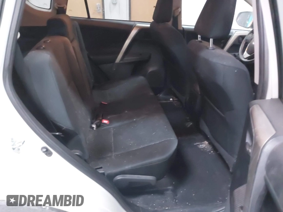2015 Toyota RAV4 LE with VIN 2T3BFREV0FW253081, listed as a IAAI auction lot 40993797 with 154,068 mi miles. Bid and sale history available at carsss.com. Image 8.