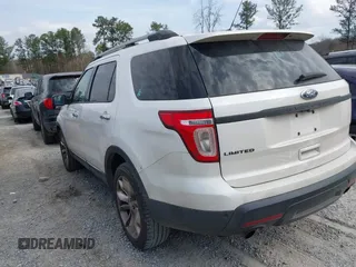 2012 Ford Explorer Limited with VIN 1FMHK7F86CGA57118, listed as a IAAI auction lot 41791349 with 195,091 mi miles and . Bid and sale history available at carsss.com. Image 3.
