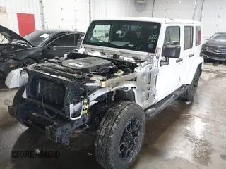 2018 Jeep Wrangler JK Unlimited Altitude with VIN 1C4BJWEG6JL847653, listed as a IAAI auction lot 41137635 with 66,177 mi miles. Bid and sale history available at carsss.com. Image 6.