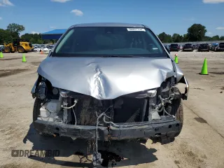 2018 Toyota Sienna L with VIN 5TDZZ3DCXJS928724, listed as a Copart auction lot 58067154 with 233,628 mi miles and Salvage Title. Bid and sale history available at DreamBid. Image 5.