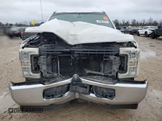 2019 Ford F-350 XL with VIN 1FT8W3A68KEC83176, listed as a Copart auction lot 87997915 with 275,052 mi miles and Salvage title. Bid and sale history available at DreamBid. Image 5.
