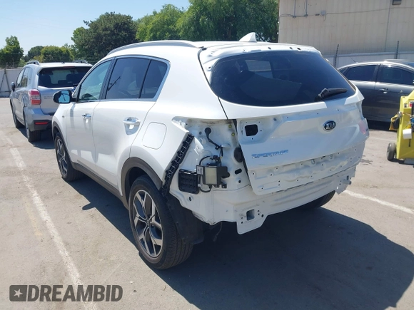 2021 Kia Sportage EX with VIN KNDPNCAC3M7886337, listed as a IAAI auction lot 42257589 with 45,216 mi miles and . Bid and sale history available at DreamBid. Image 18.