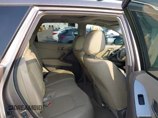 2009 Nissan Murano S z VIN JN8AZ18W19W207813, wystawiony jako IAAI lot #42406776 z przebiegiem 283 832 mil mil oraz . Historia ofert i sprzedaży dostępna na DreamBid. Obrazek 8.