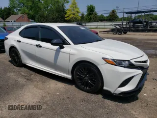 2020 Toyota Camry SE z VIN 4T1G11AKXLU390146, wystawiony jako Copart lot #60742385 z przebiegiem 52 798 mil mil oraz Czysty tytuł • Clean title. Historia ofert i sprzedaży dostępna na DreamBid. Obrazek 4.