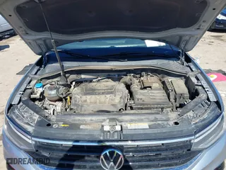 2022 Volkswagen Tiguan SE R-Line Black with VIN 3VVCB7AX4NM008121, listed as a IAAI auction lot 41671382 with 71,674 mi miles. Bid and sale history available at carsss.com. Image 10.