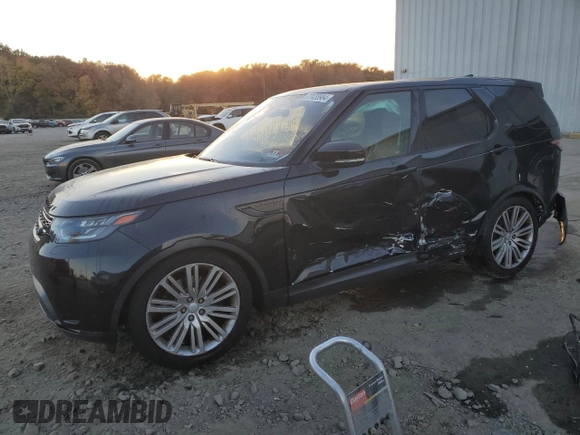 2017 Land Rover Discovery First Edition with VIN SALRTBBV5HA020469, listed as a Copart auction lot 77438984 with 62,541 mi miles and Salvage Title. Bid and sale history available at carsss.com. Image 1.