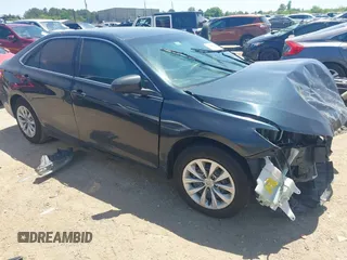2016 Toyota Camry XLE with VIN 4T4BF1FK3GR535768, listed as a IAAI auction lot 41988698 with 157,452 mi miles. Bid and sale history available at carsss.com. Image 1.