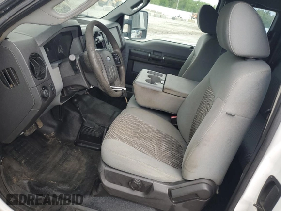 2011 Ford F-250 XL с VIN 1FT7X2B66BED04561, выставлен на аукционе Copart как лот 55486585 с пробегом Не указан миль и На запчасти • Non repairable. История ставок и продаж доступна на DreamBid. Изображение 7.