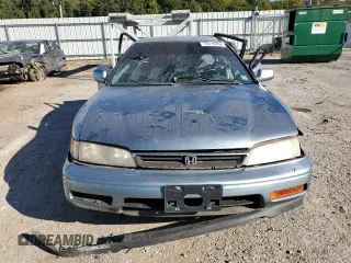 1994 Honda Accord LX w/ABS with VIN JHMCD5634RC078775, listed as a Copart auction lot 76719794 with 212,090 mi miles and Salvage Title. Bid and sale history available at carsss.com. Image 5.