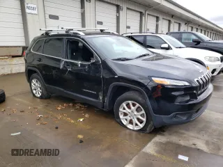 2018 Jeep Cherokee Latitude Plus with VIN 1C4PJMLX2JD505432, listed as a Copart auction lot 84936204 with 102,287 mi miles and Salvage title. Bid and sale history available at DreamBid. Image 4.
