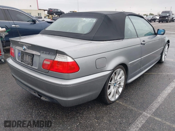 2006 BMW 3 Series 330Ci with VIN WBABW534X6PL53457, listed as a IAAI auction lot 41809089 with 118,050 mi miles. Bid and sale history available at carsss.com. Image 4.
