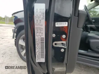 2019 Jeep Cherokee Limited with VIN 1C4PJLDB5KD427727, listed as a Copart auction lot 59300595 with 153,147 mi miles and Non repairable. Bid and sale history available at DreamBid. Image 14.