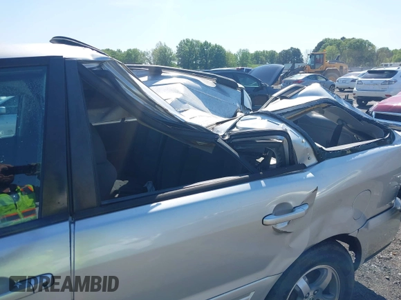2006 Honda Pilot EX with VIN 5FNYF284X6B035076, listed as a IAAI auction lot 41972090 with 181,279 mi miles and . Bid and sale history available at DreamBid. Image 6.
