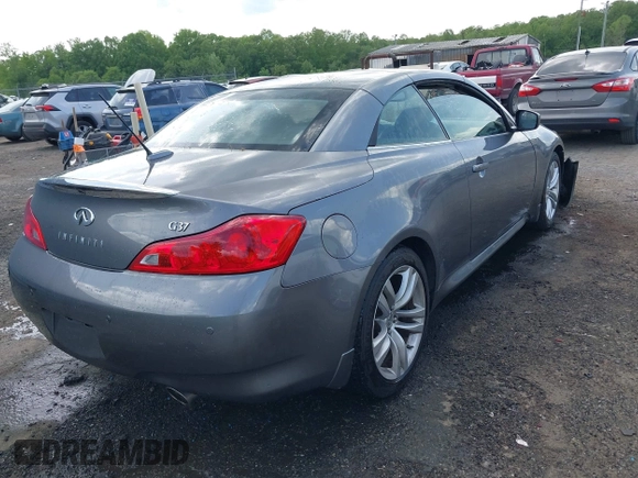 2011 Infiniti G37 with VIN JN1CV6FE8BM952781, listed as a IAAI auction lot 42144510 with 88,126 mi miles. Bid and sale history available at carsss.com. Image 4.