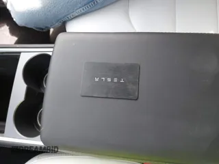 2022 Tesla Model Y Long Range with VIN 7SAYGDEE5NF534259, listed as a IAAI auction lot 41860246 with 24,513 mi miles and . Bid and sale history available at carsss.com. Image 11.