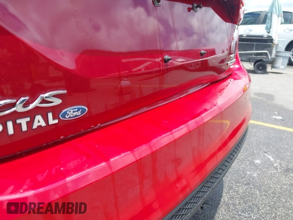 2013 Ford Focus SE with VIN 1FADP3F20DL186964, listed as a IAAI auction lot 42542071 with 203,236 mi miles and . Bid and sale history available at DreamBid. Image 6.