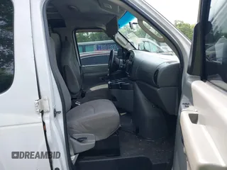 2007 Ford Econoline Cargo Commercial with VIN 1FTNE24L87DA53023, listed as a IAAI auction lot 42457310 with Not provided miles and . Bid and sale history available at DreamBid. Image 5.