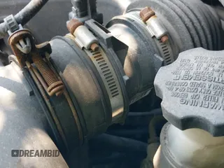 2007 Hyundai Tucson SE z VIN KM8JN72D37U585721, wystawiony jako IAAI lot #42912007 z przebiegiem 130 116 mil mil oraz . Historia ofert i sprzedaży dostępna na DreamBid. Obrazek 12.