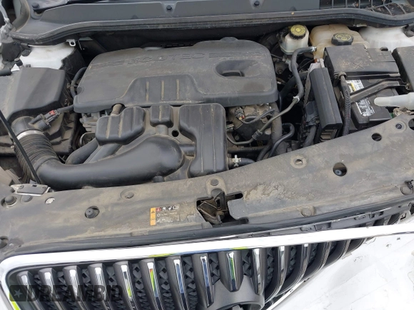2015 Buick Verano Leather Group with VIN 1G4PS5SK6F4138613, listed as a IAAI auction lot 42055650 with 56,964 mi miles. Bid and sale history available at carsss.com. Image 10.