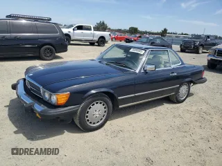 1988 Mercedes-Benz 560 SL z VIN WDBBA48D3JA079534, wystawiony jako Copart lot #58096985 z przebiegiem 83 732 mil mil oraz Tytuł czysty. Historia ofert i sprzedaży dostępna na DreamBid. Obrazek 1.
