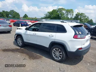 2020 Jeep Cherokee Latitude with VIN 1C4PJMCBXLD651472, listed as a IAAI auction lot 42590047 with 68,947 mi miles and . Bid and sale history available at DreamBid. Image 3.