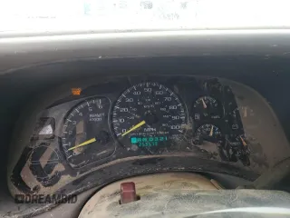 1999 GMC New Sierra 1500 SLE with VIN 2GTEC19TXX1539997, listed as a Copart auction lot 50202325 with 259,579 mi miles and Salvage Title. Bid and sale history available at carsss.com. Image 9.