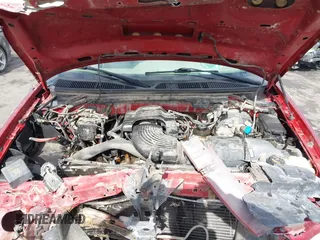 2000 Ford F-150 XL с VIN 1FTRX18W8YNB08110, выставлен на аукционе IAAI как лот 41701007 с пробегом 92 783 миль миль и . История ставок и продаж доступна на DreamBid. Изображение 10.