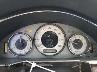 2009 Mercedes-Benz CLS 550 with VIN WDDDJ72X49A144598, listed as a Copart auction lot 62664585 with 130,412 mi miles and Salvage title. Bid and sale history available at DreamBid. Image 9.