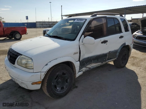 2002 Suzuki Grand Vitara JLX with VIN JS3TD62V824154031, listed as a Copart auction lot 76403684 with 208,529 mi miles and Salvage Title. Bid and sale history available at carsss.com. Image 1.
