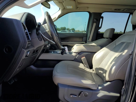 2020 Ford Expedition Limited с VIN 1FMJU1KTXLEA36349, выставлен на аукционе Copart как лот 54509235 с пробегом 67 491 миль миль и Списание • Salvage title. История ставок и продаж доступна на DreamBid. Изображение 7.