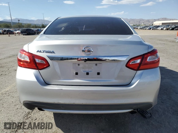 2016 Nissan Altima SR z VIN 1N4AL3AP1GC245512, wystawiony jako Copart lot #63930185 z przebiegiem 127 594 mil mil oraz Szkoda całkowita • Salvage title. Historia ofert i sprzedaży dostępna na DreamBid. Obrazek 6.