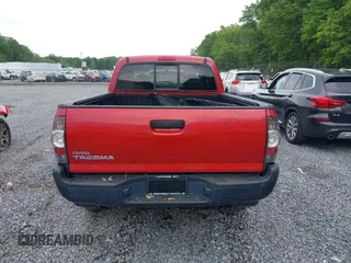 2011 Toyota Tacoma z VIN 5TFUX4EN8BX004834, wystawiony jako IAAI lot #42439354 z przebiegiem 130 974 mil mil oraz . Historia ofert i sprzedaży dostępna na DreamBid. Obrazek 16.
