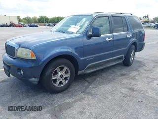 2003 Lincoln Aviator Luxury z VIN 5LMEU68H13ZJ46598, wystawiony jako IAAI lot #41985439 z przebiegiem 160 570 mil mil oraz . Historia ofert i sprzedaży dostępna na DreamBid. Obrazek 2.