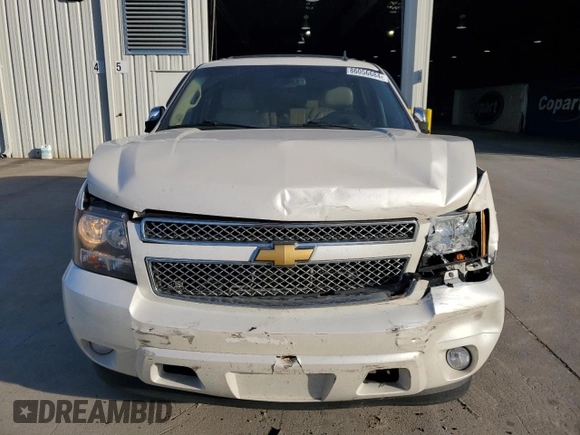 2013 Chevrolet Tahoe LTZ с VIN 1GNSCCE09DR317231, выставлен на аукционе Copart как лот 86056684 с пробегом 116 151 миль миль и Списание • Salvage title. История ставок и продаж доступна на DreamBid. Изображение 5.